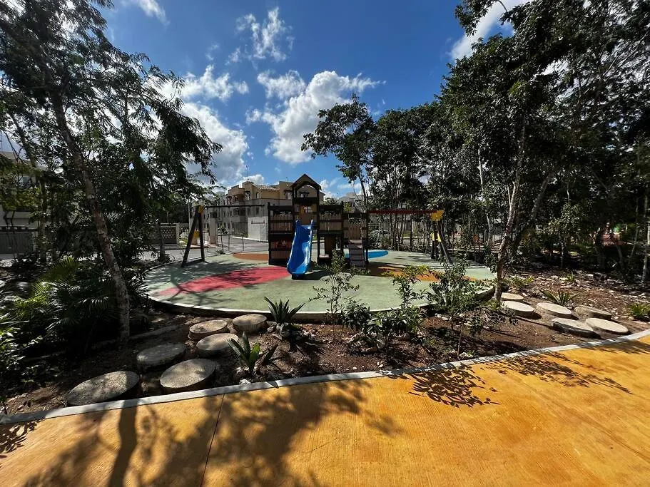 Angels Beach Condo Con Piscina, Parking Y Parque Playa del Carmen 0*,  Mexico
